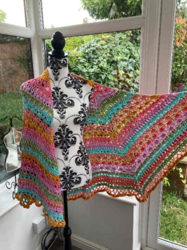 Berry Cluster Shawl Tranquil-720x960