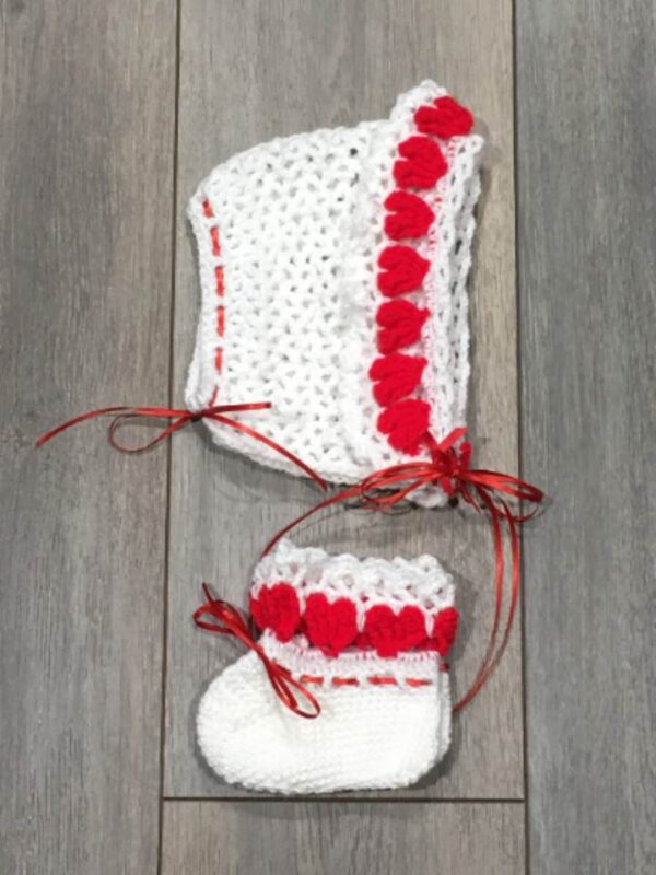 Little Sweetheart Bonnet & Booties