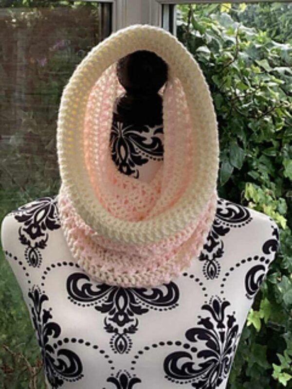 Peek-a-Boo Cocoon Cowl mannequin2-720x960