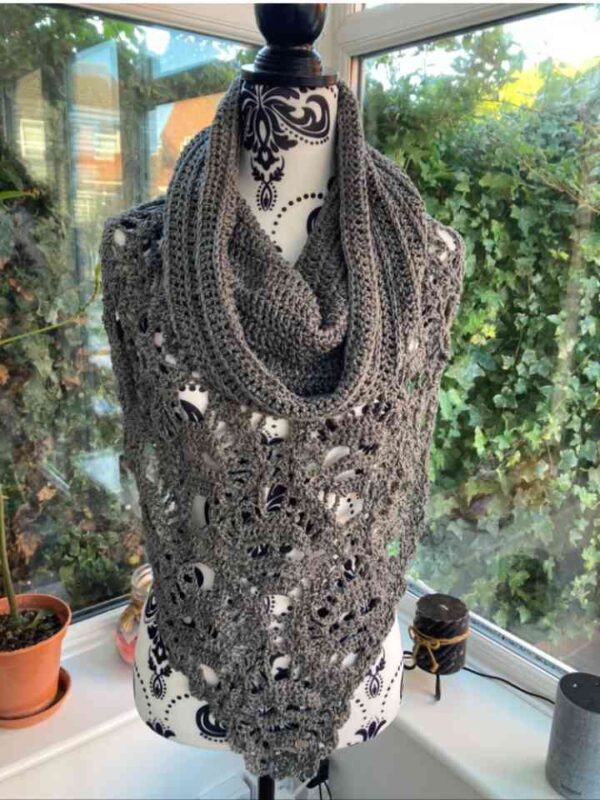 Skull Hooded Scarf 2